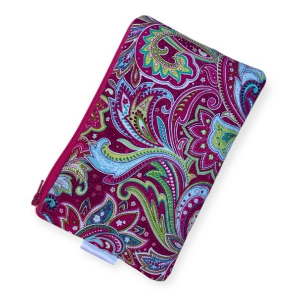 Zipper pouch wallet